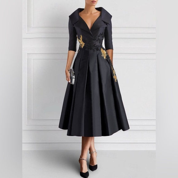 Dresses & Skirts - Elegant V-Neck A Line Tea Length Dress With Appliques and Pockets in Black